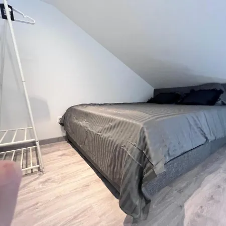 Magnifique Duplex 1 Moderne. Appartement *